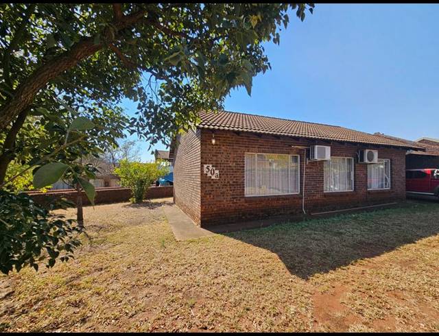 2 BEDROOM HOUSE FOR SALE IN THABAZIMBI